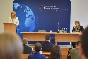 Ruszyła druga edycja studiów z dyplomacji na KUL